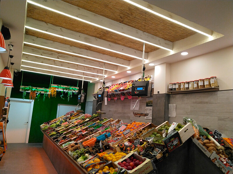 Reforma de frutería en Zaragoza